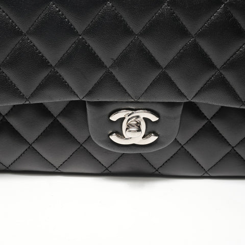 CHANEL Item No. 22, 2016-2017 Matelass Silver Metal Shoulder Bag black WS28311