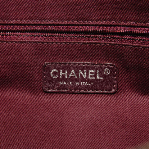 CHANEL Item No. 18, 2013-2014 Portobello Flap Bag, Quilted Aged Shoulder Bag purple WS28323