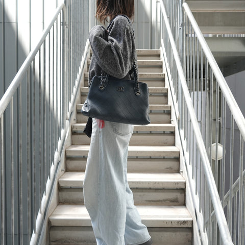 CHANEL Item No. 21, 2015-2016, Caviar Skin, Gunmetal, 2-Way Shoulder Bag blue WS28341