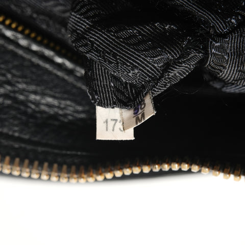 PRADA Vitello Leather Shoulder Bag black WS28348