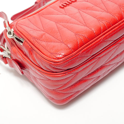 Miu Miu Leather materasse Shoulder Bag Red WS28375