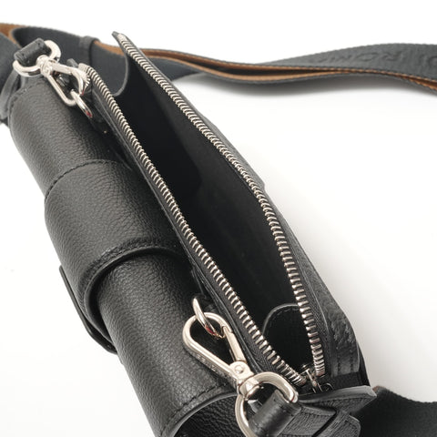 FENDI Double baguette bag Shoulder Bag black WS28381