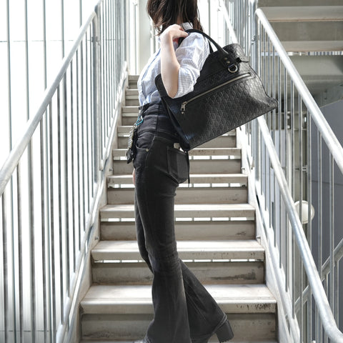GUCCI GG Shima Leather Handbag black WS28403