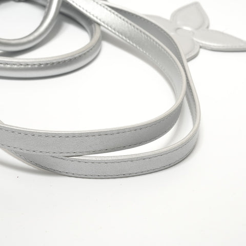 LOUIS VUITTON 2021-2025 Ski-On-The-Go MM Frost Silver Shoulder Bag white WS28405