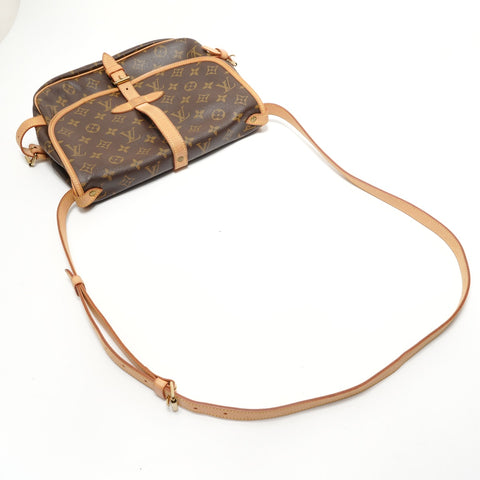 LOUIS VUITTON Saumur Monogram, made in 2004 Shoulder Bag Brown WS28424