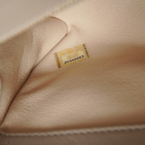 CHANEL Item No. 25, 2018 Matelass 31 RUE CAMBON Shoulder Bag beige WS28426