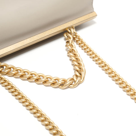 CHANEL Item No. 25, 2018 Matelass 31 RUE CAMBON Shoulder Bag beige WS28426