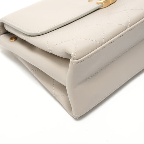 CHANEL Item No. 25, 2018 Matelass 31 RUE CAMBON Shoulder Bag beige WS28426