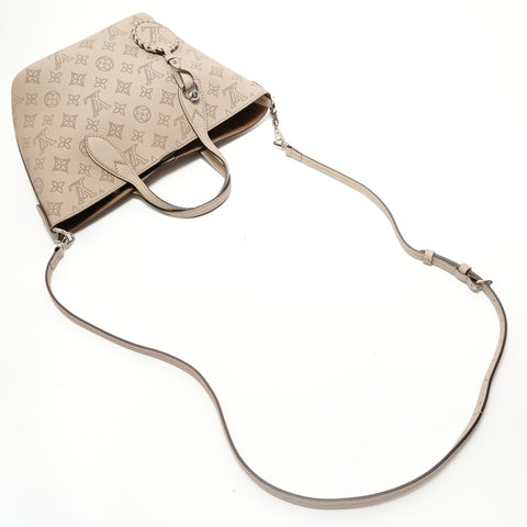 LOUIS VUITTON Blossom PM Mahina 2way Shoulder Bag beige WS28448