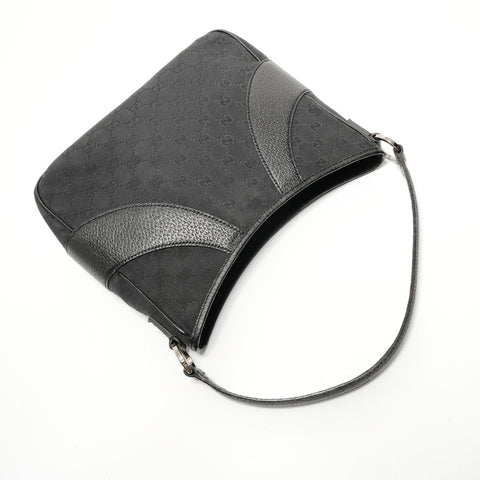 GUCCI GG Canvas 113012 Shoulder Bag black WS28463
