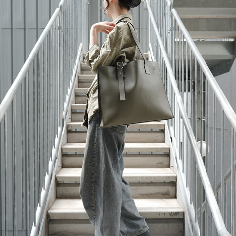LOEWE Buckle Horizontal Leather Khaki Tote Bag khaki WS28481