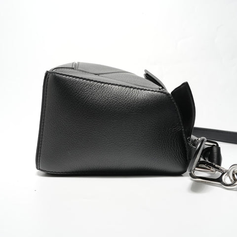 LOEWE Puzzle Edge Shoulder Bag 2WAY Leather Shoulder Bag black WS28490