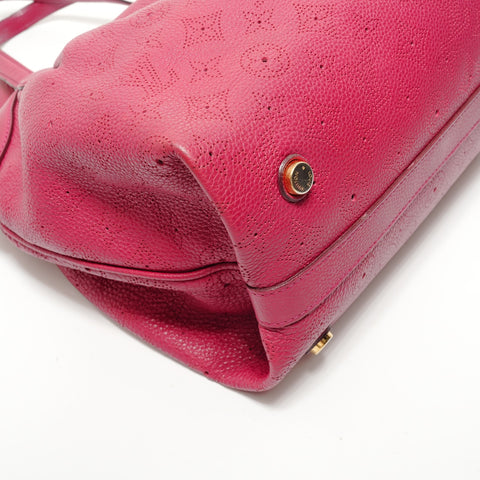 LOUIS VUITTON Monogram Mahina Seals PM Grenat, made in 2011. Handbag Red WS28524