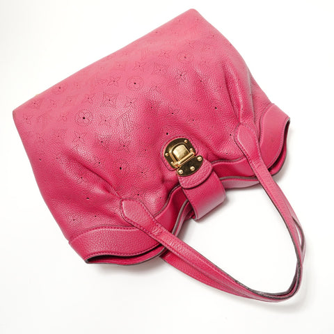 LOUIS VUITTON Monogram Mahina Seals PM Grenat, made in 2011. Handbag Red WS28524