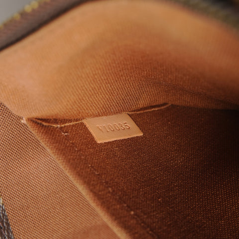 LOUIS VUITTON 2005 Monogram Popincourt Handbag Brown WS28548