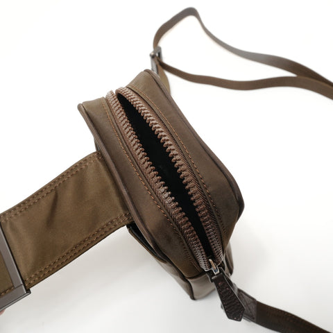 FENDI Baguette Phone Pouch Shoulder Bag khaki WS28561