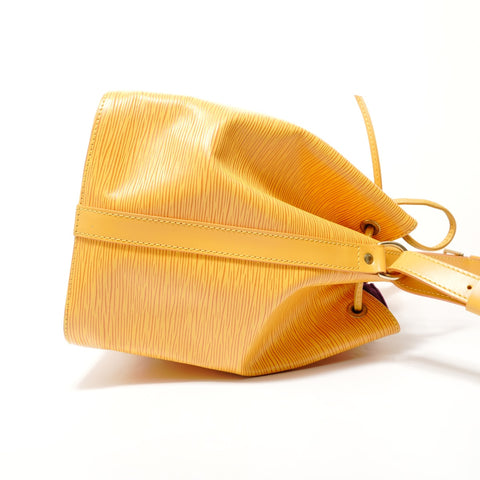 LOUIS VUITTON 1996 Epi Petit Noe Black Shoulder Bag yellow WS28576