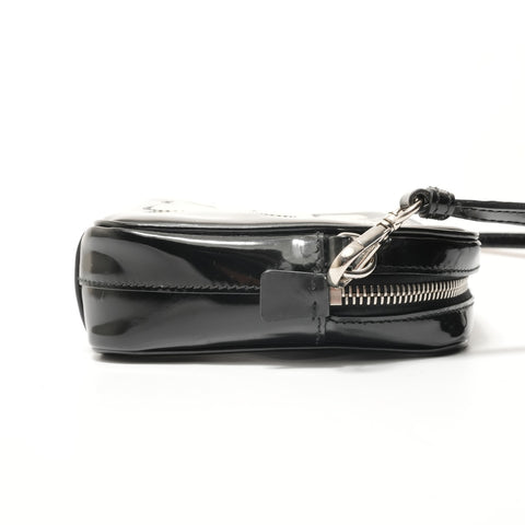 PRADA Flower motif patent leather Shoulder Bag black WS28614