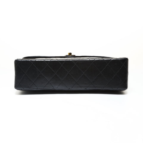 CHANEL Series 0 (1985-1986): Matelass combination with Metal double flap. Shoulder Bag black WS28627