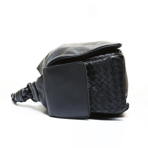 BOTTEGAVENETA INTRECCIATO Shoulder Bag black WS28628