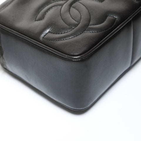 CHANEL Item No. 3, 1990-1992, Lamb Leather, Triple Coco, Fringe Shoulder Bag black WS28637