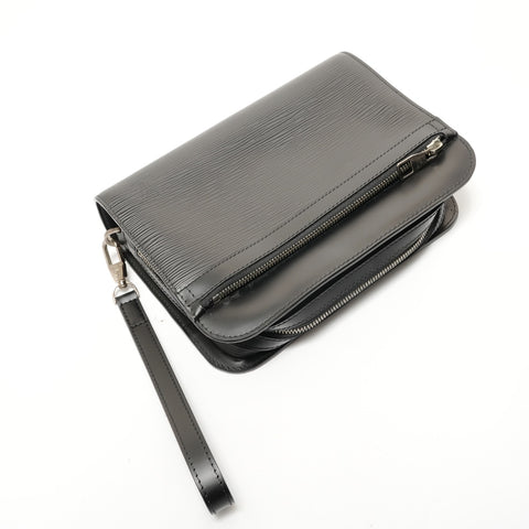 LOUIS VUITTON Epi Oche, hergestellt im Jahr 2011. Clutch-Tasche schwarz WS28661