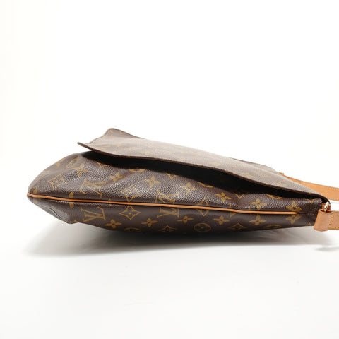 LOUIS VUITTON Monogram Musette, made in 2001 Shoulder Bag Brown WS28664