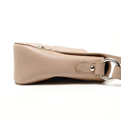 Miu Miu Vitello Phoenix Pushlock Shoulder Bag beige WS28704
