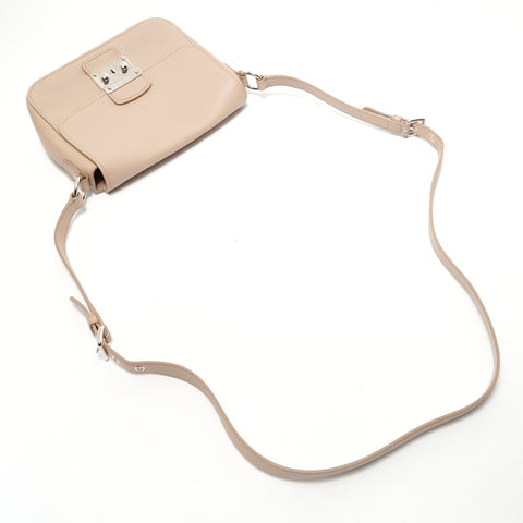 Miu Miu Vitello Phoenix Pushlock Shoulder Bag beige WS28704