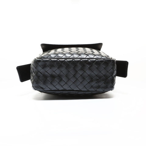 BOTTEGAVENETA INTRECCIATO leather Shoulder Bag black WS28720