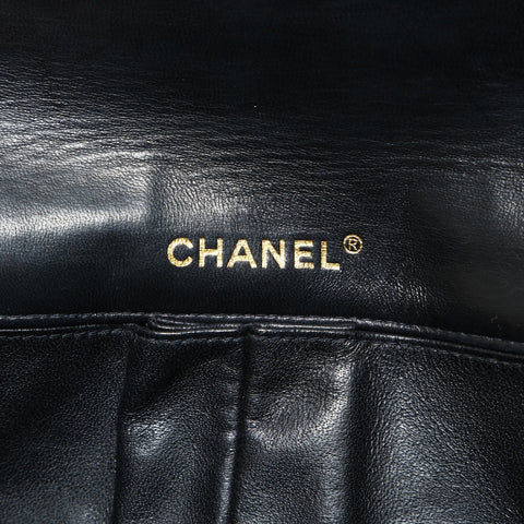 CHANEL Table #8: Chocolate Bar East West Shoulder Bag black WS28730