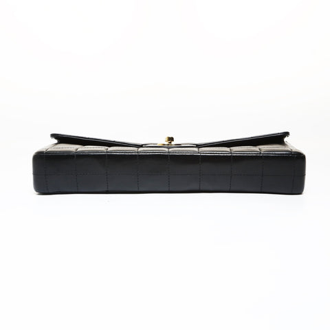 CHANEL Table #8: Chocolate Bar East West Shoulder Bag black WS28730