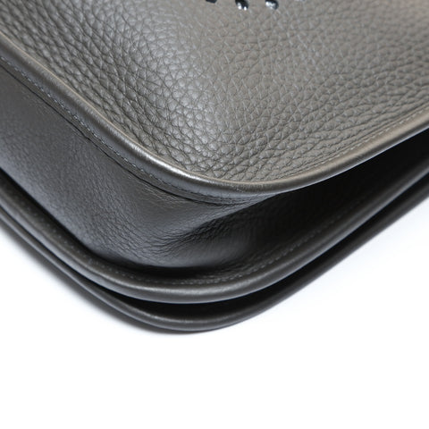 HERMES � J stamp, 2006 production, Evelyn II, Taurillon Clemence Shoulder Bag gray WS28747