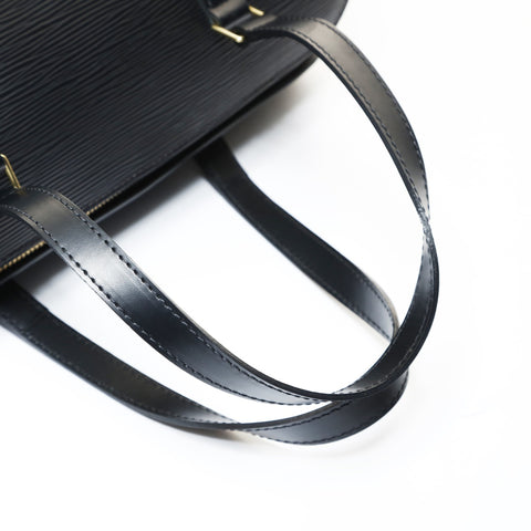 LOUIS VUITTON 2003 Epi Soufflot Shoulder Bag black WS28749