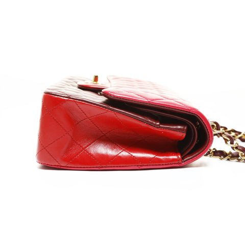 CHANEL Matelass double flap lambskin bag, series 21. Shoulder Bag Red WS28758
