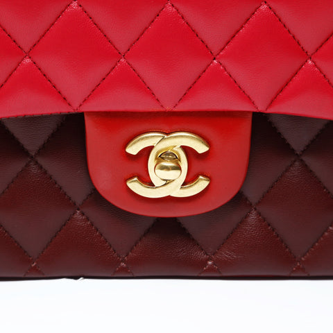 CHANEL Matelass double flap lambskin bag, series 21. Shoulder Bag Red WS28758
