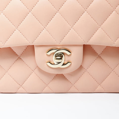 CHANEL Matelass Double Flap Lambskin Bag, Series 21, 2022-26 Shoulder Bag pink WS28762