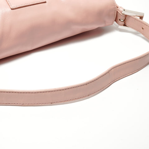 FENDI Mamma Baguette One Belt Leather Shoulder Bag pink WS28763