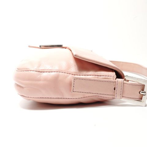 FENDI Mamma Baguette One Belt Leather Shoulder Bag pink WS28763