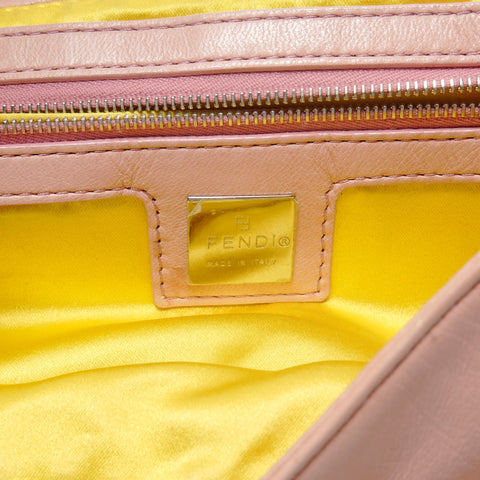 FENDI Mamma Baguette One Belt Leather Shoulder Bag pink WS28763