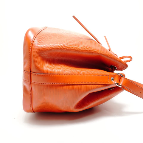 LOUIS VUITTON 2014 Petit Noe Epi Shoulder Bag Orange WS28773