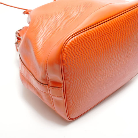 LOUIS VUITTON 2014 Petit Noe Epi Shoulder Bag Orange WS28773