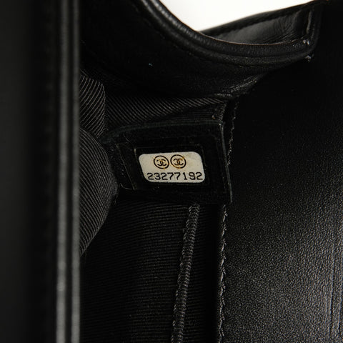CHANEL Boy Chanel Velour, No. 23 Shoulder Bag black WS28782