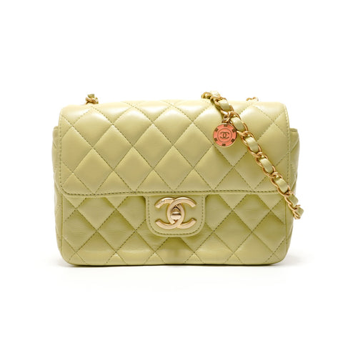 CHANEL Mini Matelass Lambskin Metal Matte Gold Shoulder Bag green WS28783