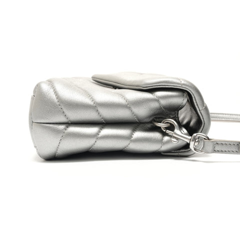 YVES SAINT LAURENT SilverMetal Lulu Shoulder Bag Silver WS28820