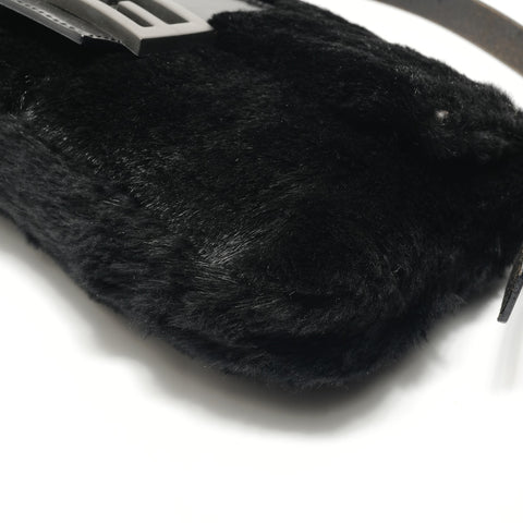 FENDI Mamma Bucket Lapin Fur Shoulder Bag black WS28825