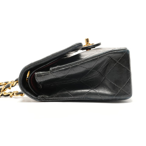 CHANEL Matelass double flap chain lambskin Shoulder Bag black WS28871