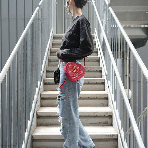 LOUIS VUITTON 2019 New Wave Love Rock Heart Shoulder Bag Red WS28897