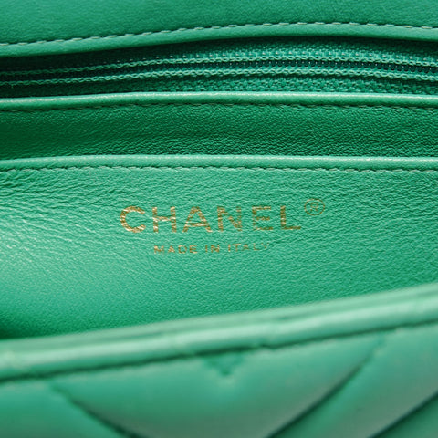 CHANEL Item No. 24, 2017-2018 Chevron V-stitch Shoulder Bag green WS28907