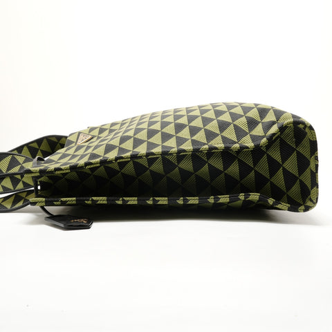 PRADA Embroidery fabric Tote Bag green WS28927